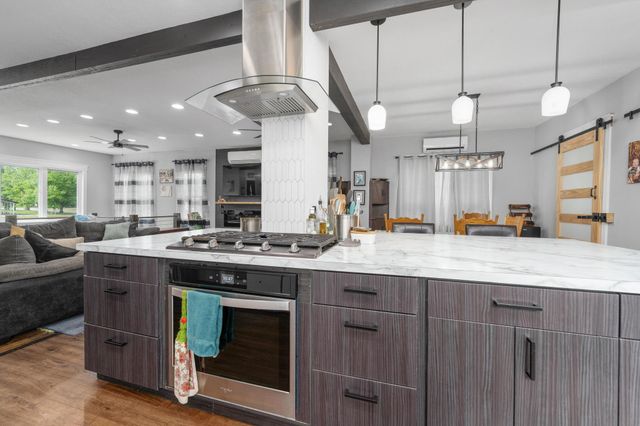 6026 W franklin, Wichita, KS 67212