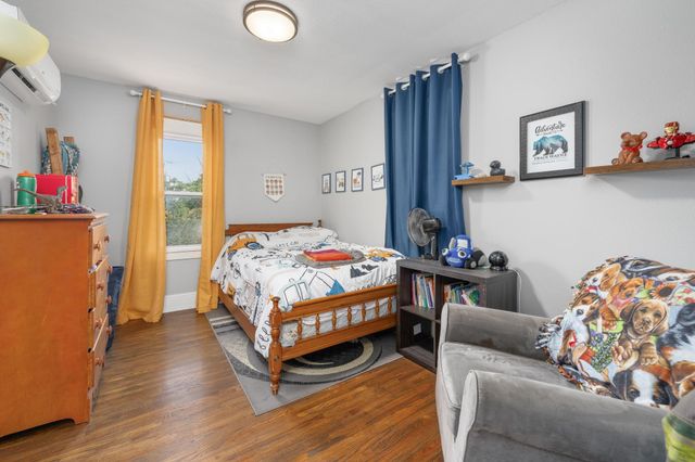 6026 W franklin, Wichita, KS 67212