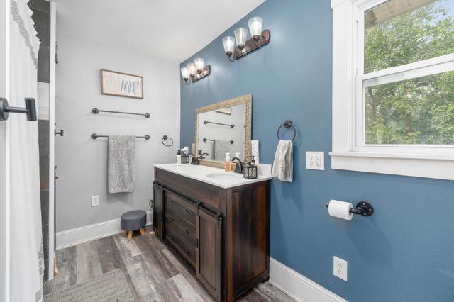 6026 W franklin, Wichita, KS 67212