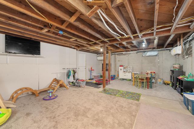 6026 W franklin, Wichita, KS 67212