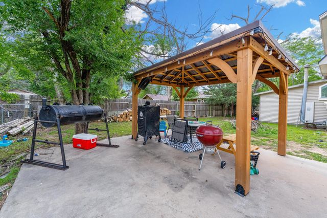 6026 W franklin, Wichita, KS 67212