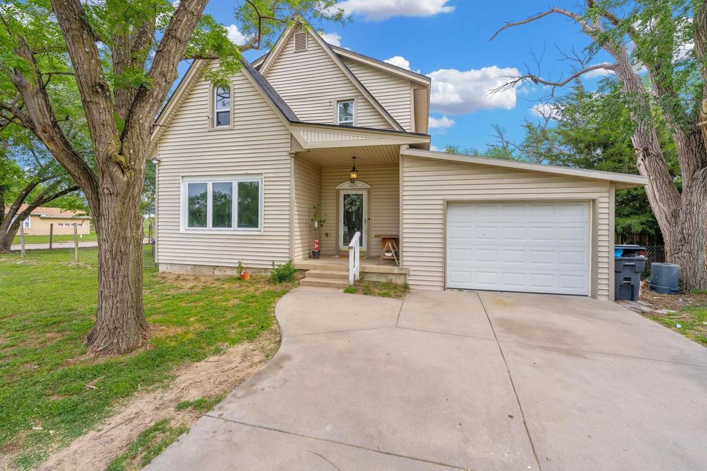 6026 W franklin, Wichita, KS 67212