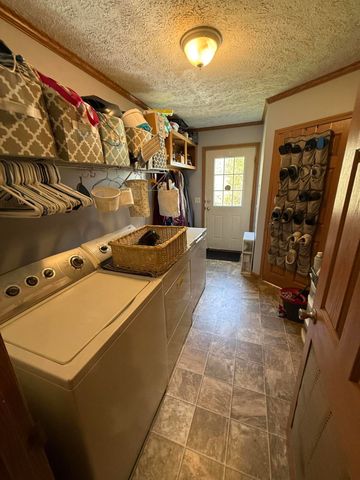 775 Slate Branch Road, Crab Orchard, KY 40419