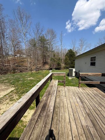 775 Slate Branch Road, Crab Orchard, KY 40419