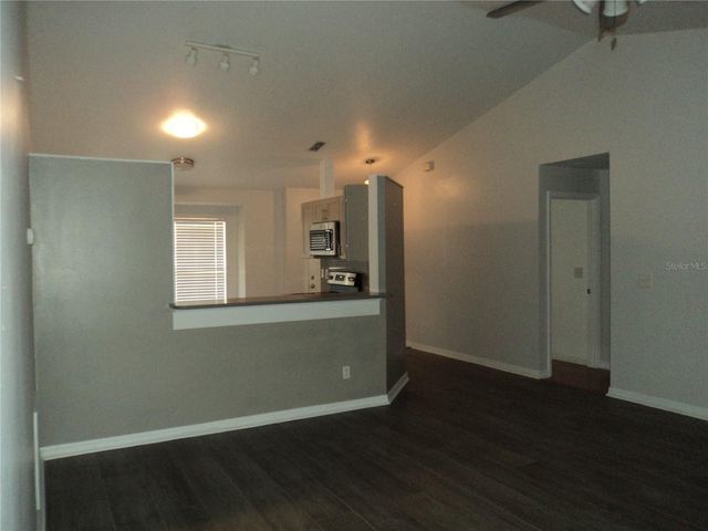 548 E MONTROSE STREET, Clermont, FL 34711