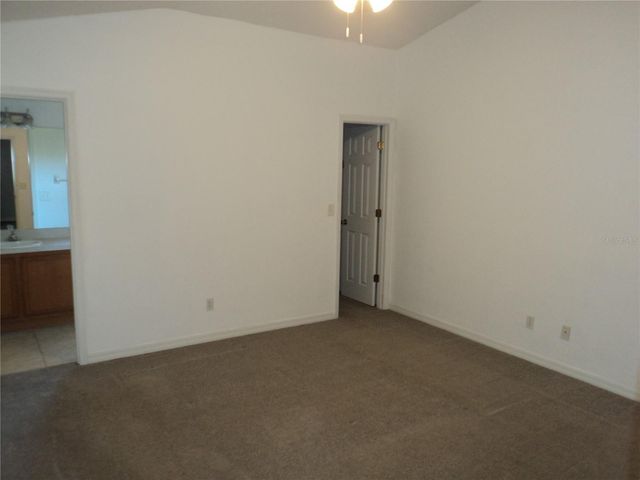 548 E MONTROSE STREET, Clermont, FL 34711