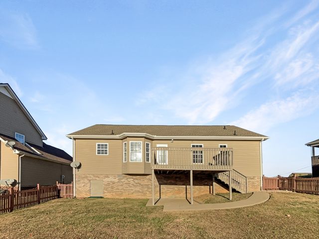 610 Chestnut Ct, Springfield, TN 37172