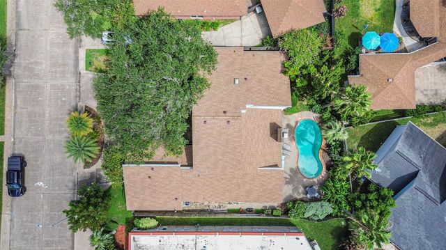 6 Park Lane, Galveston, TX 77551