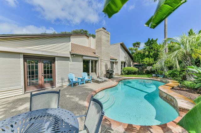 6 Park Lane, Galveston, TX 77551