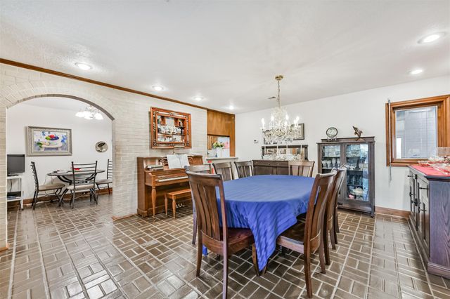 6 Park Lane, Galveston, TX 77551