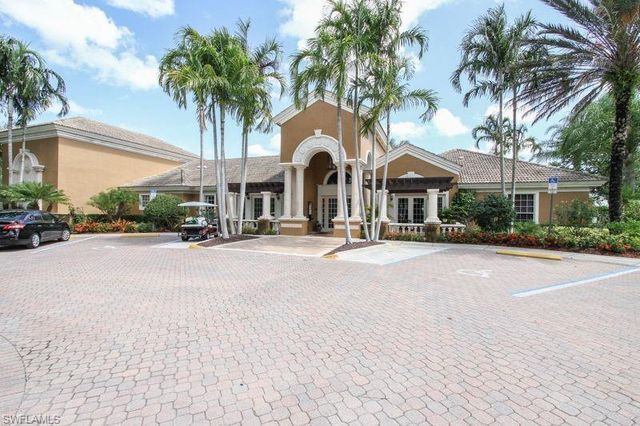 1810 Florida Club CIR 1204, Naples, FL 34112