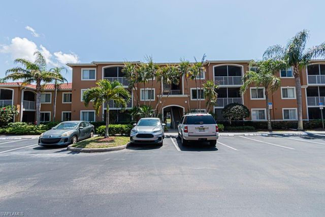 1810 Florida Club CIR 1204, Naples, FL 34112