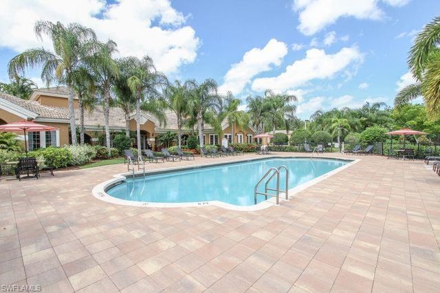 1810 Florida Club CIR 1204, Naples, FL 34112