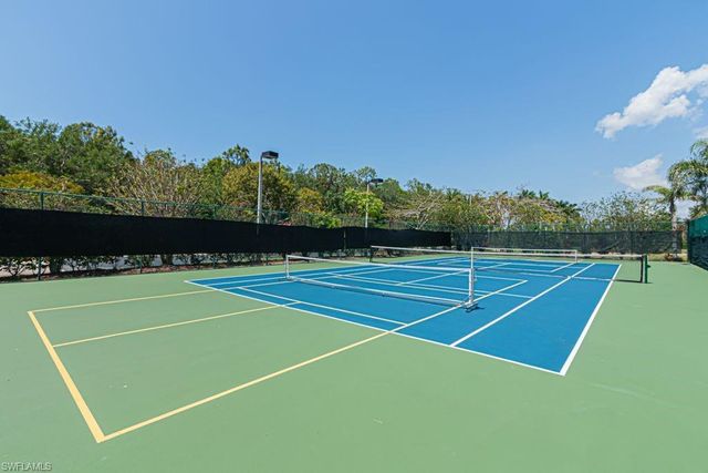 1810 Florida Club CIR 1204, Naples, FL 34112