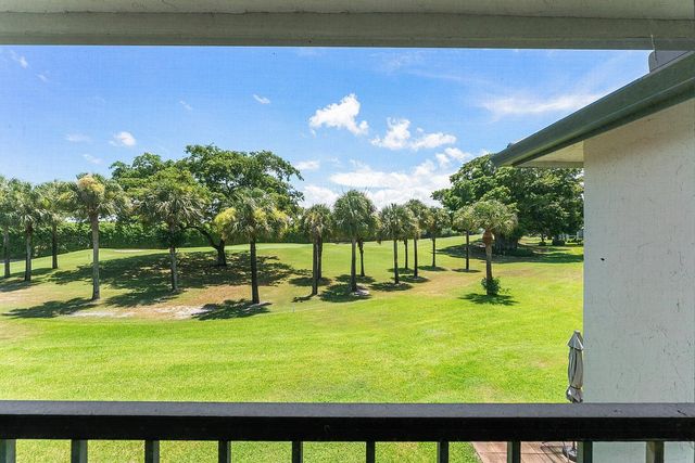 20 Southport Lane D, Boynton Beach, FL 33436