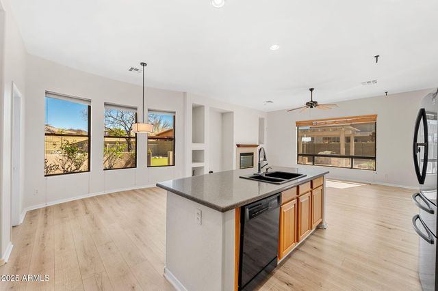 40533 N CROSS TIMBERS Trail, Anthem, AZ 85086