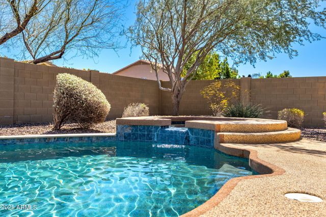 40533 N CROSS TIMBERS Trail, Anthem, AZ 85086