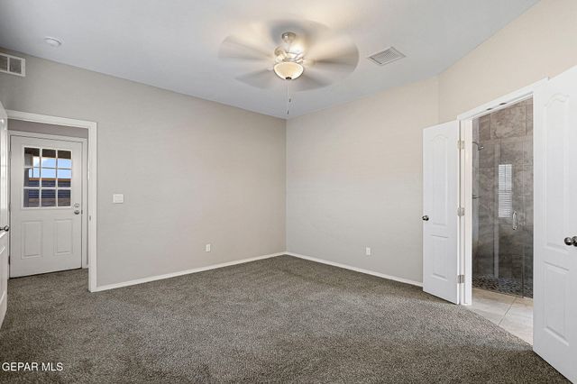 429 PLATEAU Drive, Socorro, TX 79927