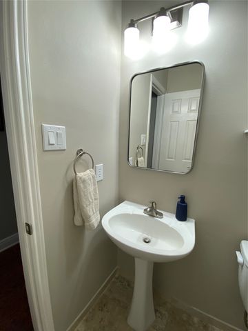 1216 Ottawa Lane, Lewisville, TX 75077