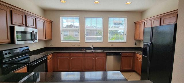 870 Marina Del Ray Lane 3, West Palm Beach, FL 33401