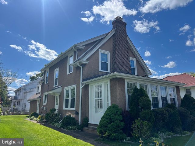 470 GAINSBORO RD, Drexel Hill, PA 19026