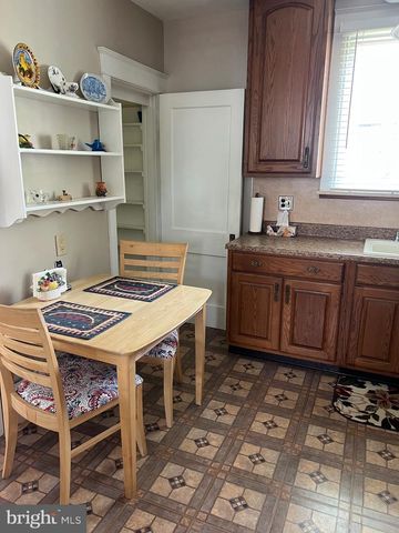 470 GAINSBORO RD, Drexel Hill, PA 19026