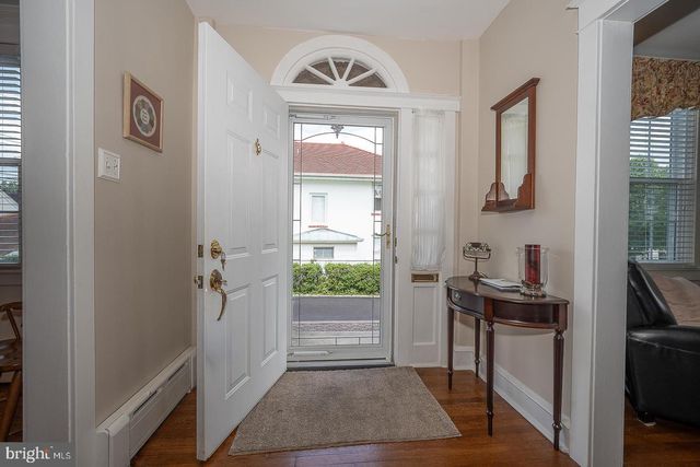 470 GAINSBORO RD, Drexel Hill, PA 19026