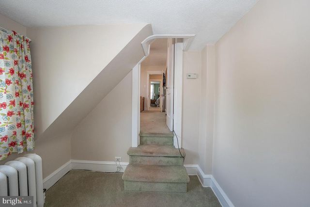 470 GAINSBORO RD, Drexel Hill, PA 19026