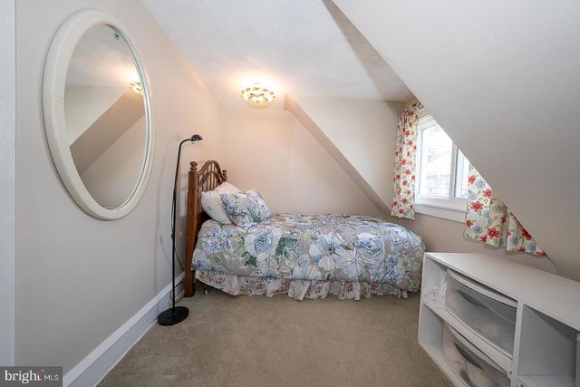 470 GAINSBORO RD, Drexel Hill, PA 19026