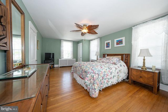 470 GAINSBORO RD, Drexel Hill, PA 19026