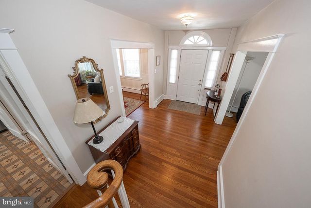 470 GAINSBORO RD, Drexel Hill, PA 19026