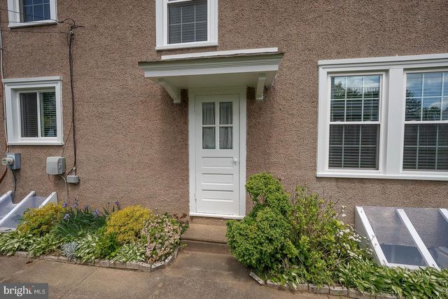 470 GAINSBORO RD, Drexel Hill, PA 19026