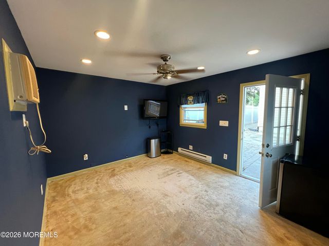 141 Morningside Avenue, North Middletown, NJ 07748