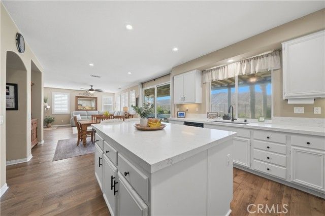 23825 Hayes, Murrieta, CA 92562