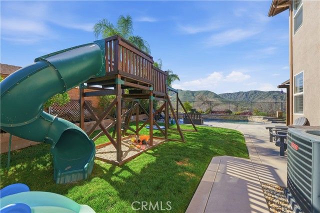 23825 Hayes, Murrieta, CA 92562