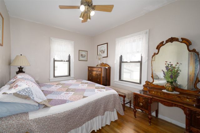 3851 E 25th Street, Des Moines, IA 50317