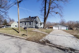 3851 E 25th Street, Des Moines, IA 50317