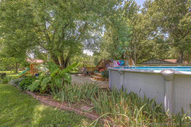 17404 S 324th East Avenue, Coweta, OK 74429