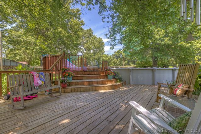 17404 S 324th East Avenue, Coweta, OK 74429