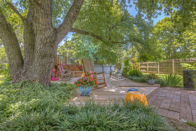 17404 S 324th East Avenue, Coweta, OK 74429