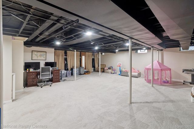 44768 Hanford Road, Canton Charter Township, MI 48187