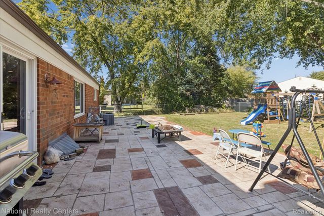 44768 Hanford Road, Canton Charter Township, MI 48187