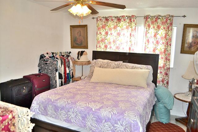 8841 Sunrise Lakes Boulevard 112, Sunrise, FL 33322