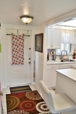 8841 Sunrise Lakes Boulevard 112, Sunrise, FL 33322