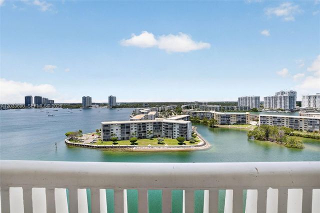 1000 Island Boulevard 1410, Aventura, FL 33160