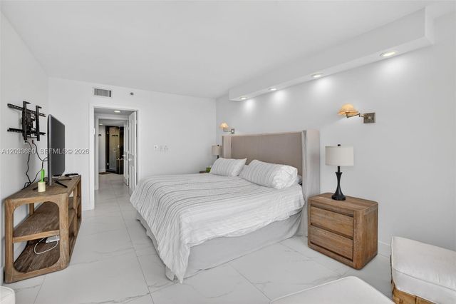 1000 Island Boulevard 1410, Aventura, FL 33160