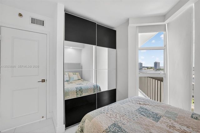 1000 Island Boulevard 1410, Aventura, FL 33160