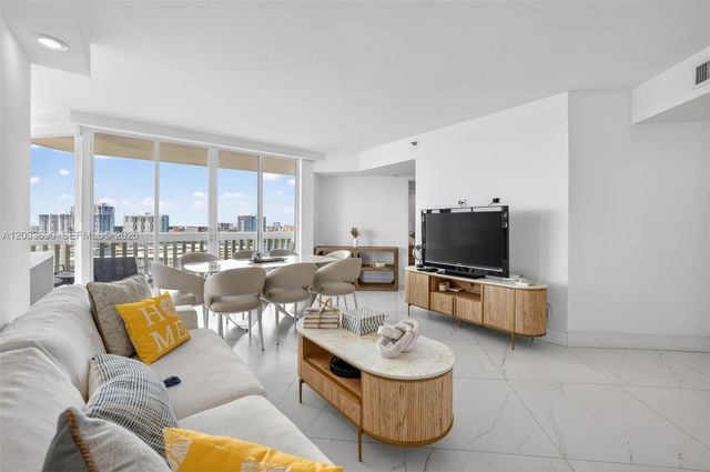 1000 Island Boulevard 1410, Aventura, FL 33160