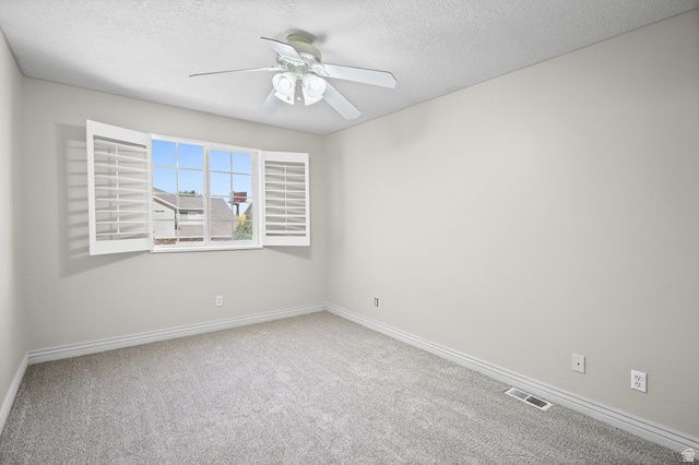 467 S 675 W, Centerville, UT 84014