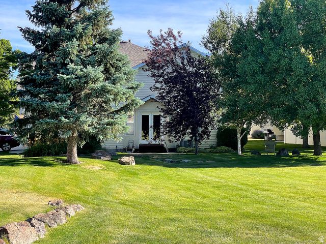 467 S 675 W, Centerville, UT 84014